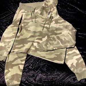 2 Piece Amy Fatigue Sweat Suit Green/Gray